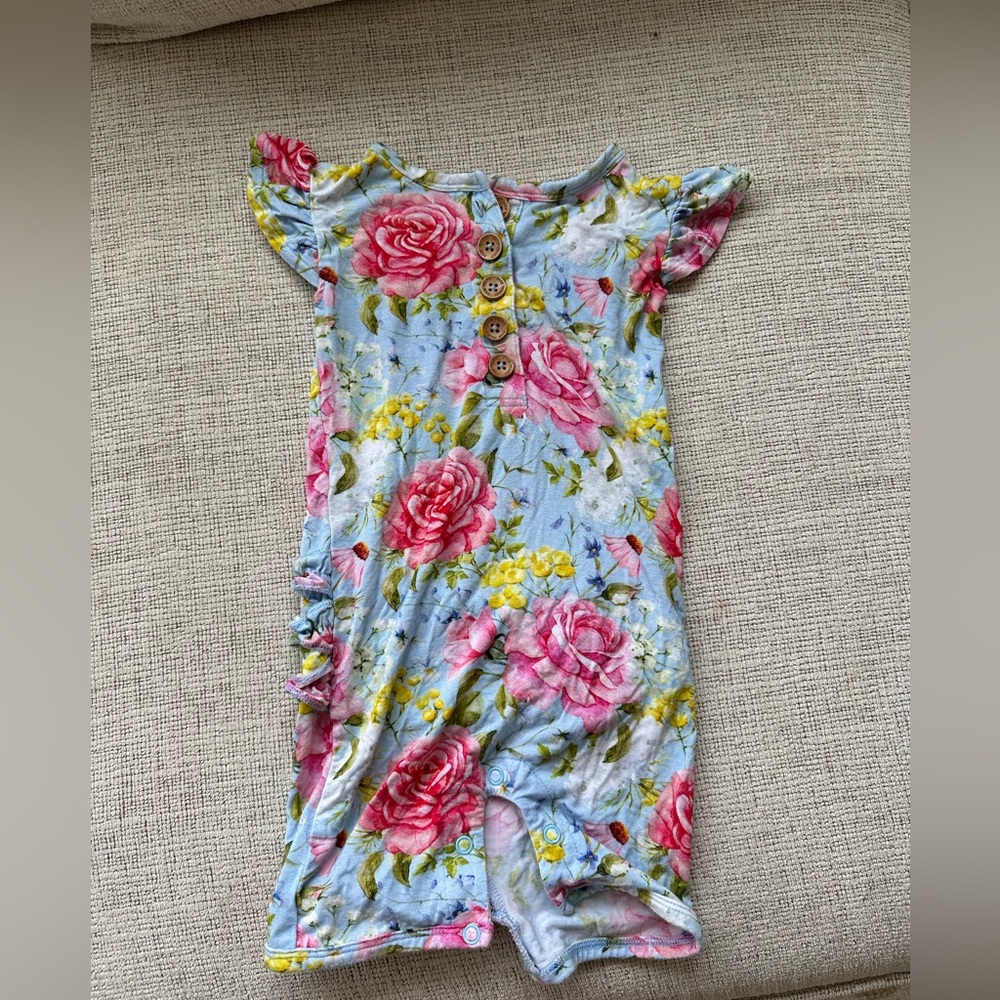 Posh peanut romper size 9-12 months!
